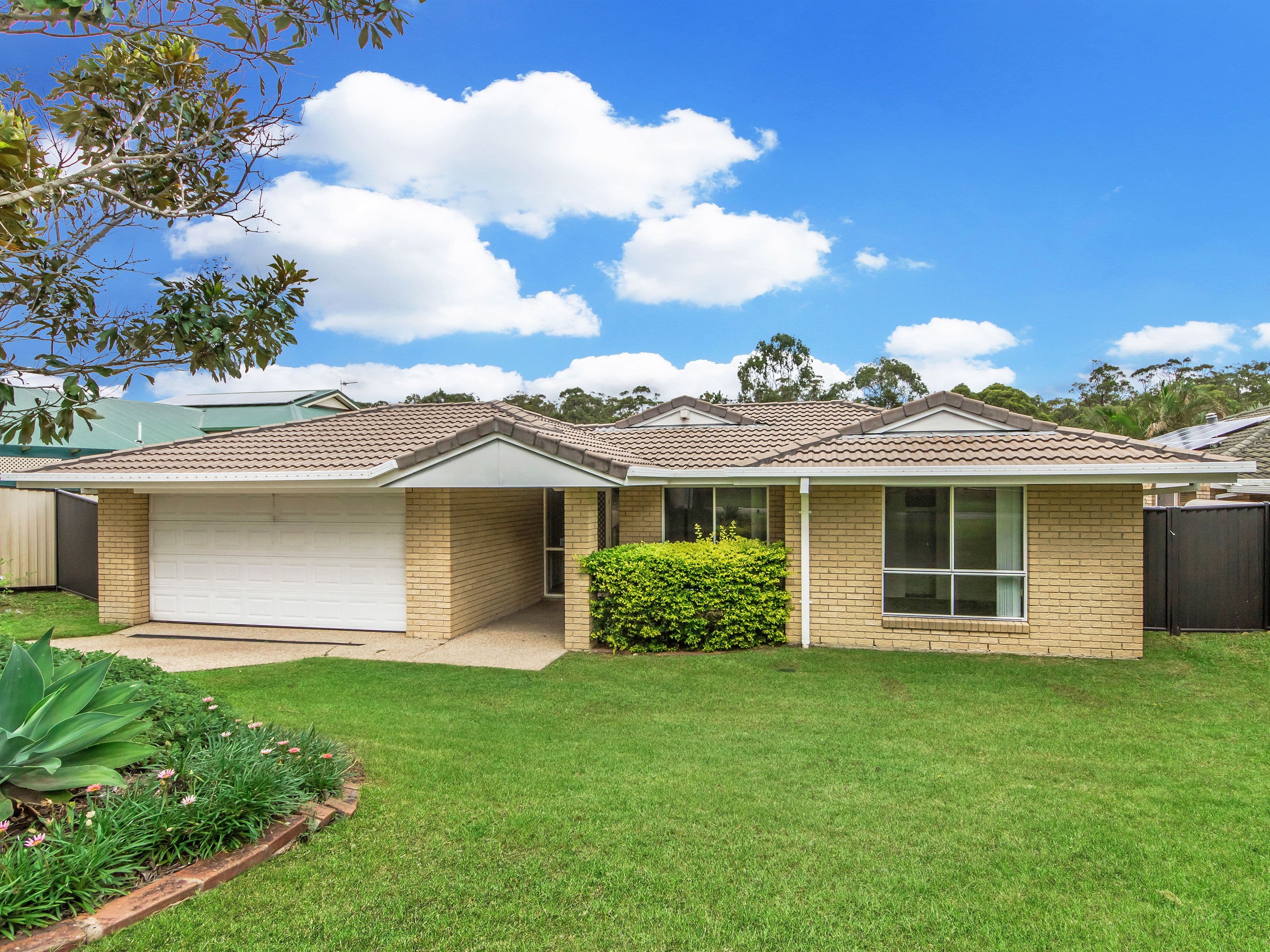12 Antipodes Close, Pacific Pines QLD 4211, Pacific Pines - Image 1