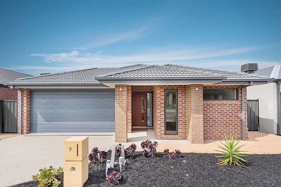9 Black Wattle Road, Craigieburn VIC 3064, Craigieburn - Image 1