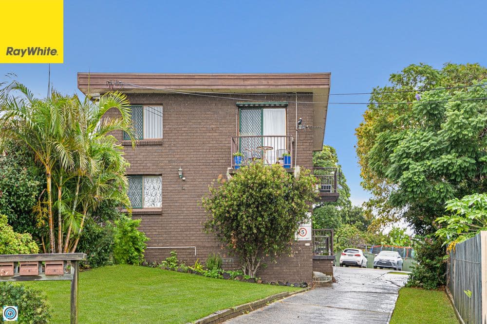 31 McGowen Street, Port Kembla NSW 2505, Port Kembla - Image 1