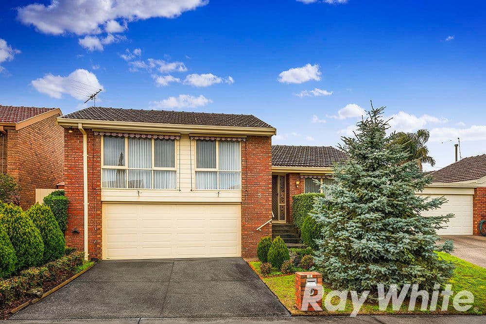 5 Lauren Close, Dingley Village VIC 3172, Dingley Village - Image 1