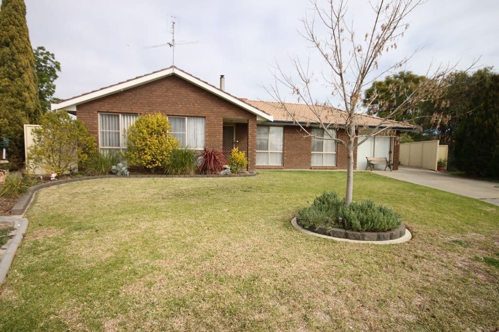 12 Baxter Place, WESTDALE NSW 2340, Westdale - Image 1