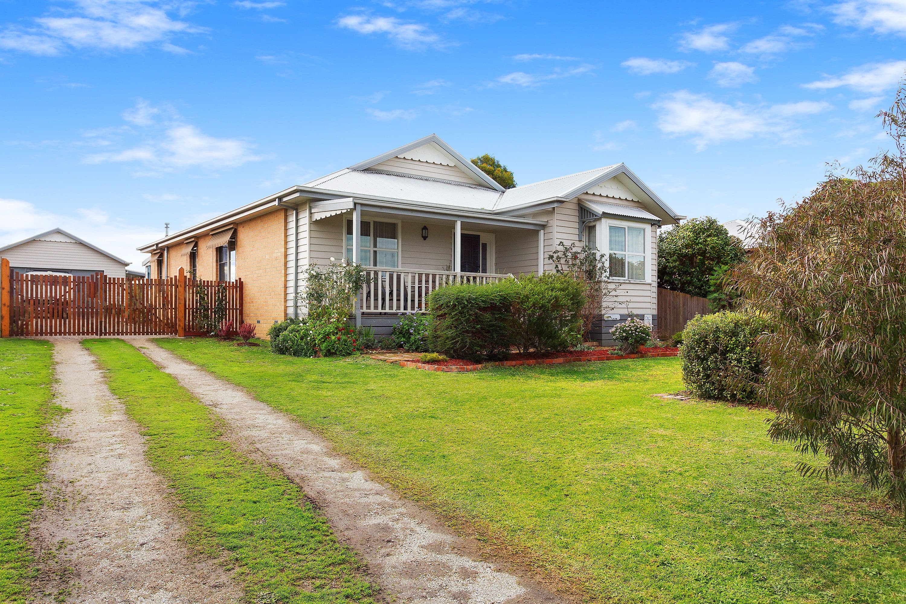 10 Archer Road, Garfield VIC 3814, Garfield - Image 1