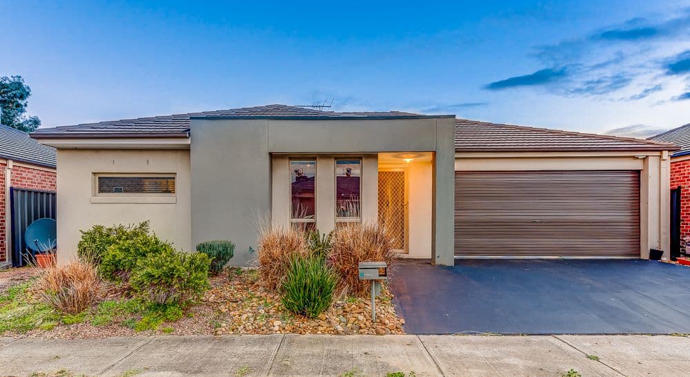 10 Beltana Avenue, Tarneit VIC 3029, Tarneit - Image 1
