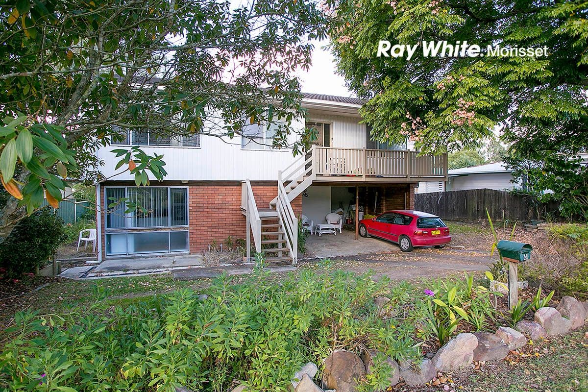 4 Victory Street, Cooranbong - Image 1
