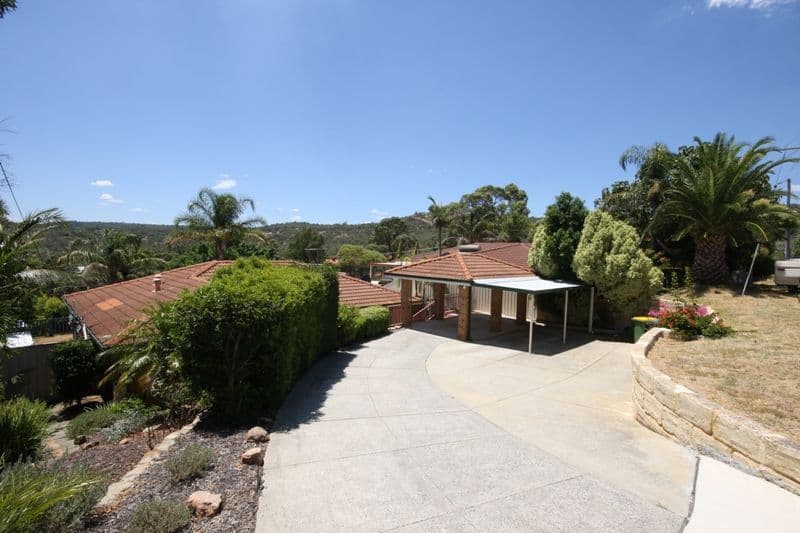 12 Hillside Road, MOUNT RICHON WA 6112, Mount Richon - Image 1
