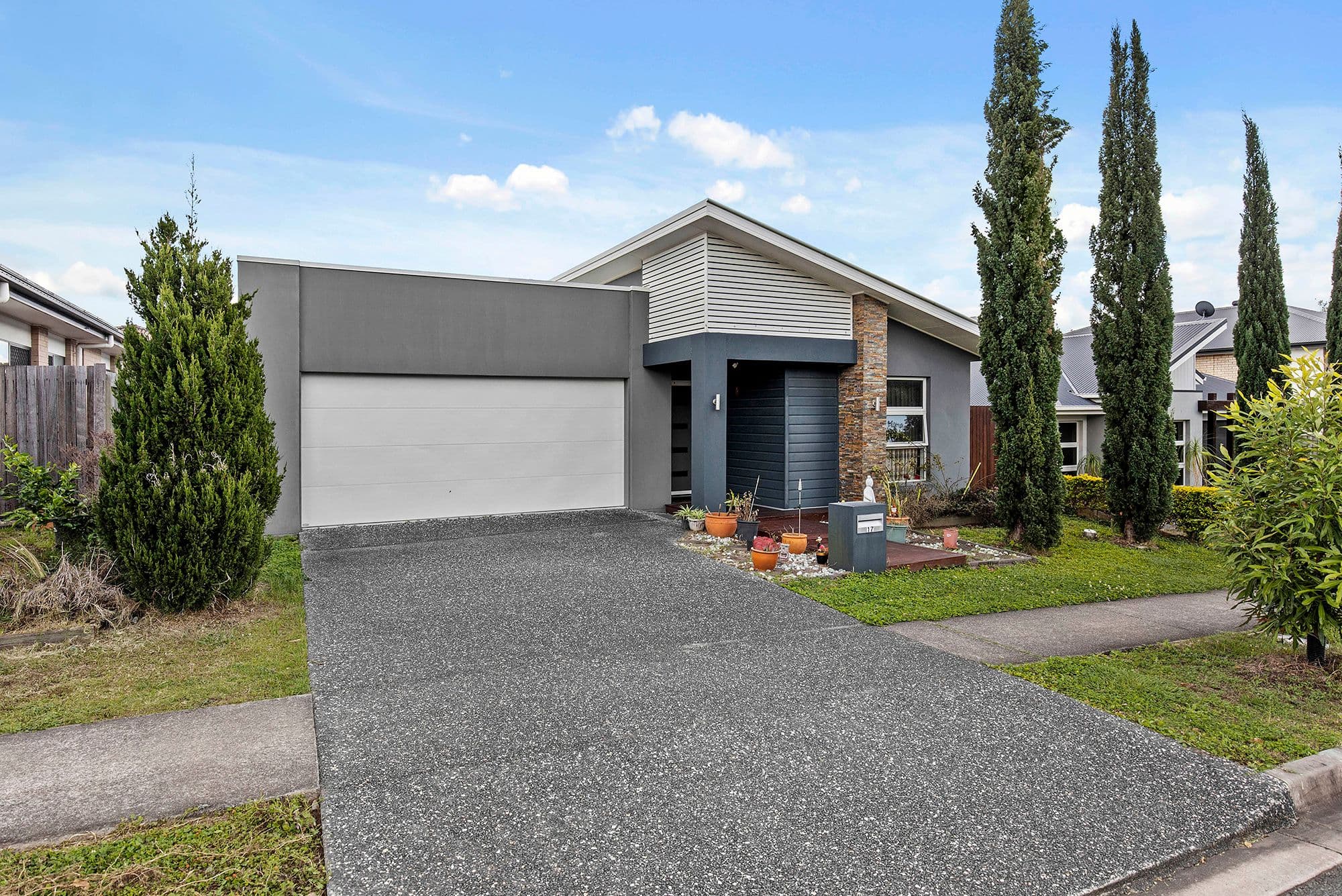 17 Mac Street, Bridgeman Downs QLD 4035, Bridgeman Downs - Image 1