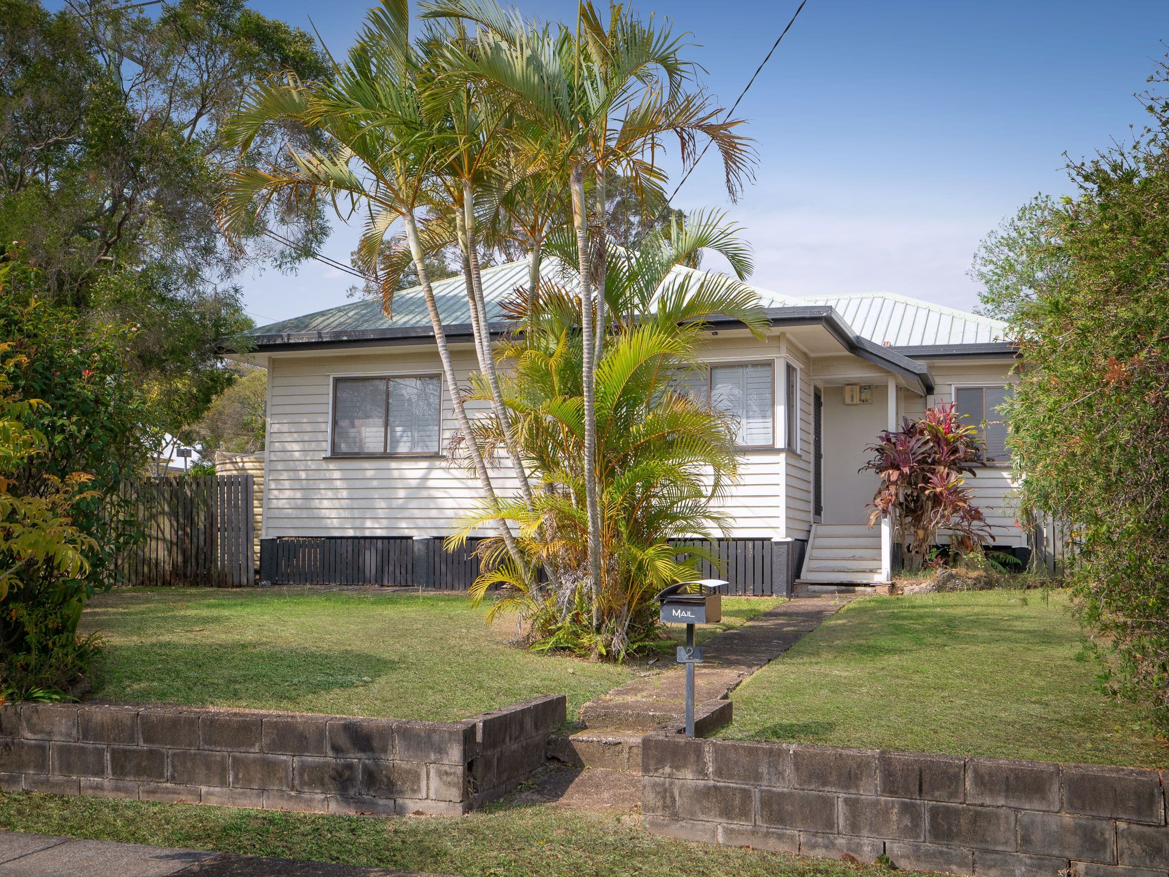 2 Rowton Street, Holland Park QLD 4121, Holland Park - Image 1