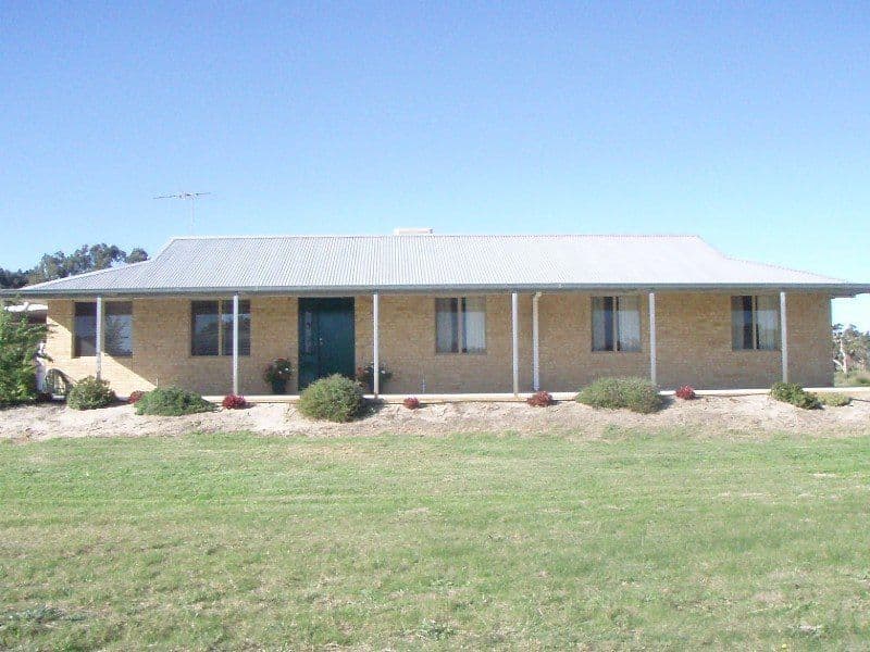 10 Windfire Grove, NAMBEELUP WA 6207, Nambeelup - Image 1