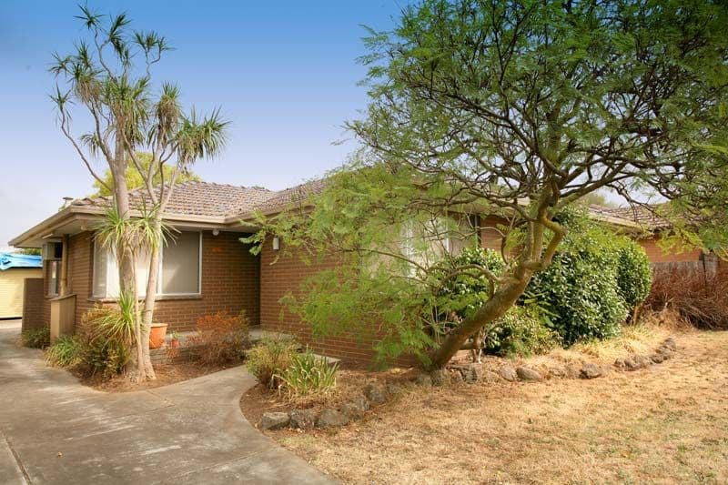 128 Albany Drive, MULGRAVE VIC 3170, Mulgrave - Image 1