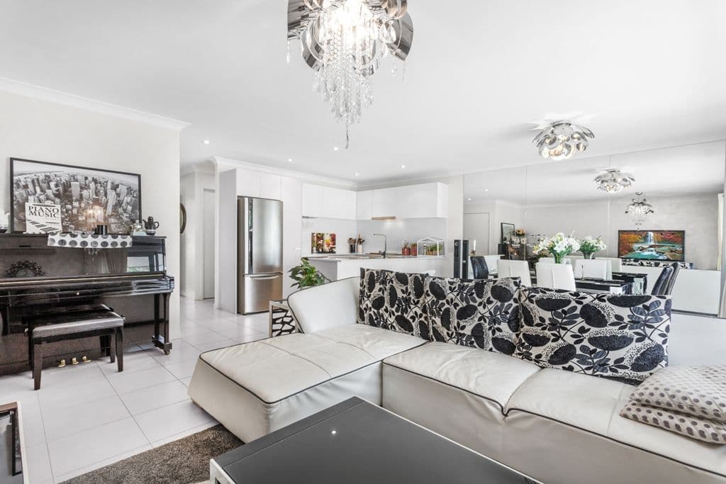 1 Sueby Close, CARSELDINE QLD 4034, Carseldine - Image 1