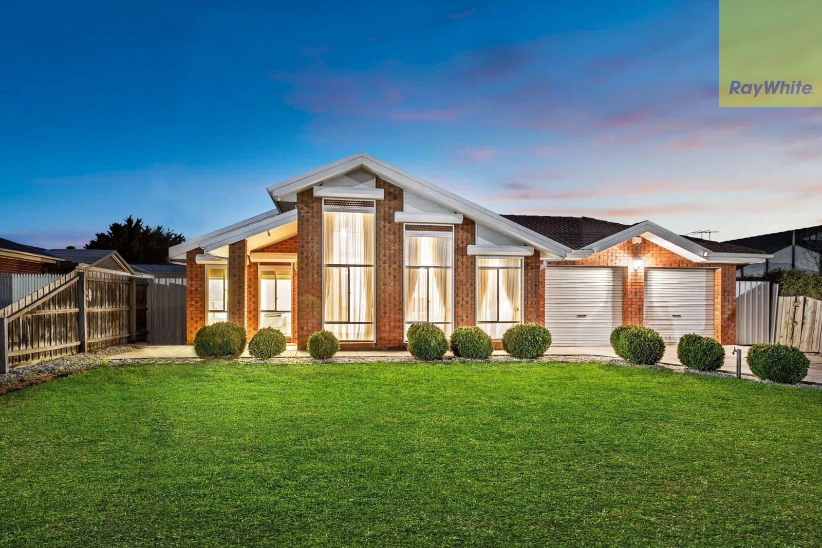 4 Charles Court, Sydenham VIC 3037, Sydenham - Image 1