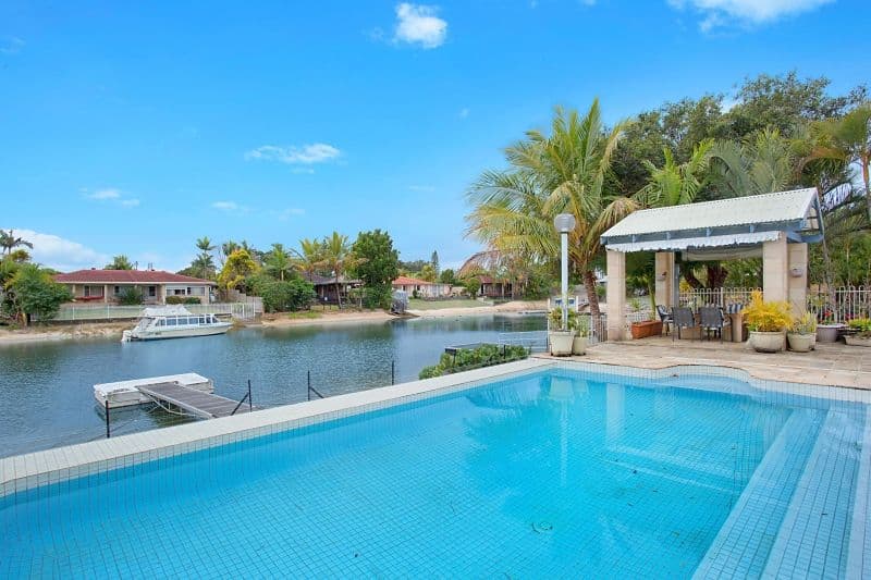 6 Rosemont Avenue, Broadbeach Waters QLD 4218, Broadbeach Waters - Image 1