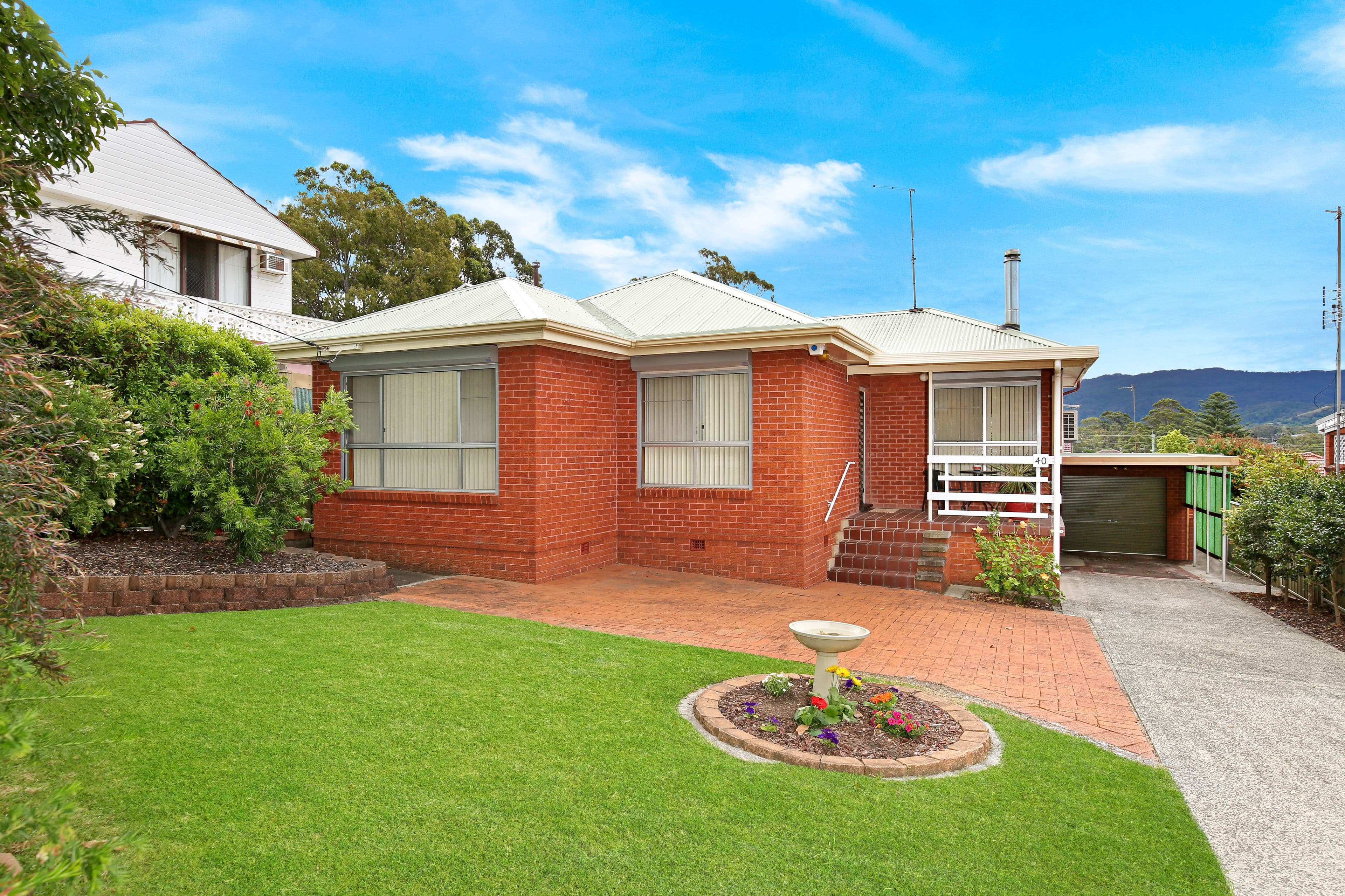 40 Beverley Avenue, Unanderra NSW 2526, Unanderra - Image 1