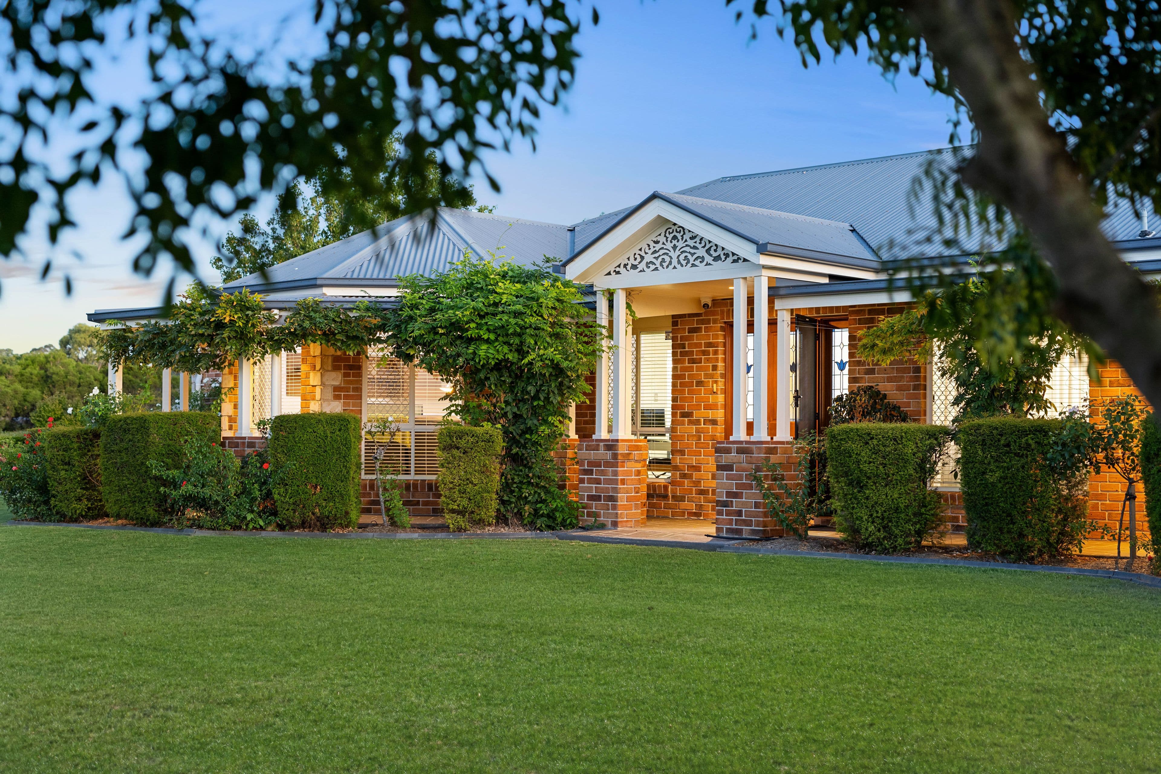 8 Morris Court, Cotswold Hills QLD 4350, Cotswold Hills - Image 1