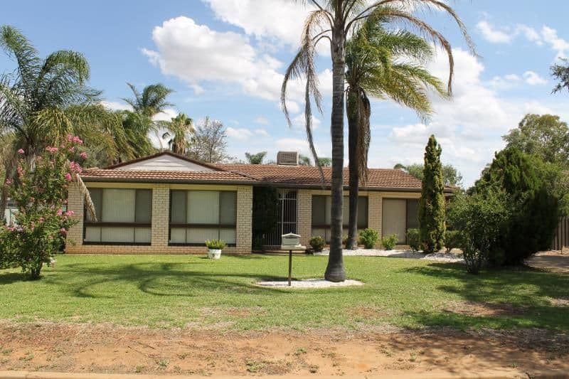 32 Mackay Drive, DUBBO NSW 2830, Dubbo - Image 1