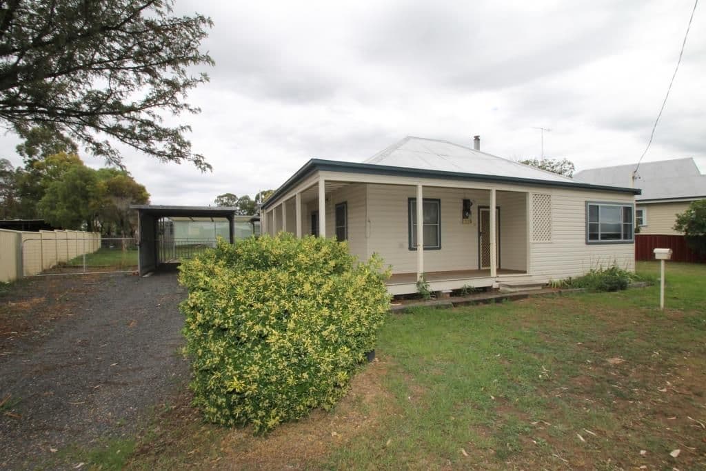 20 Allnutt Street, Quirindi - Image 1