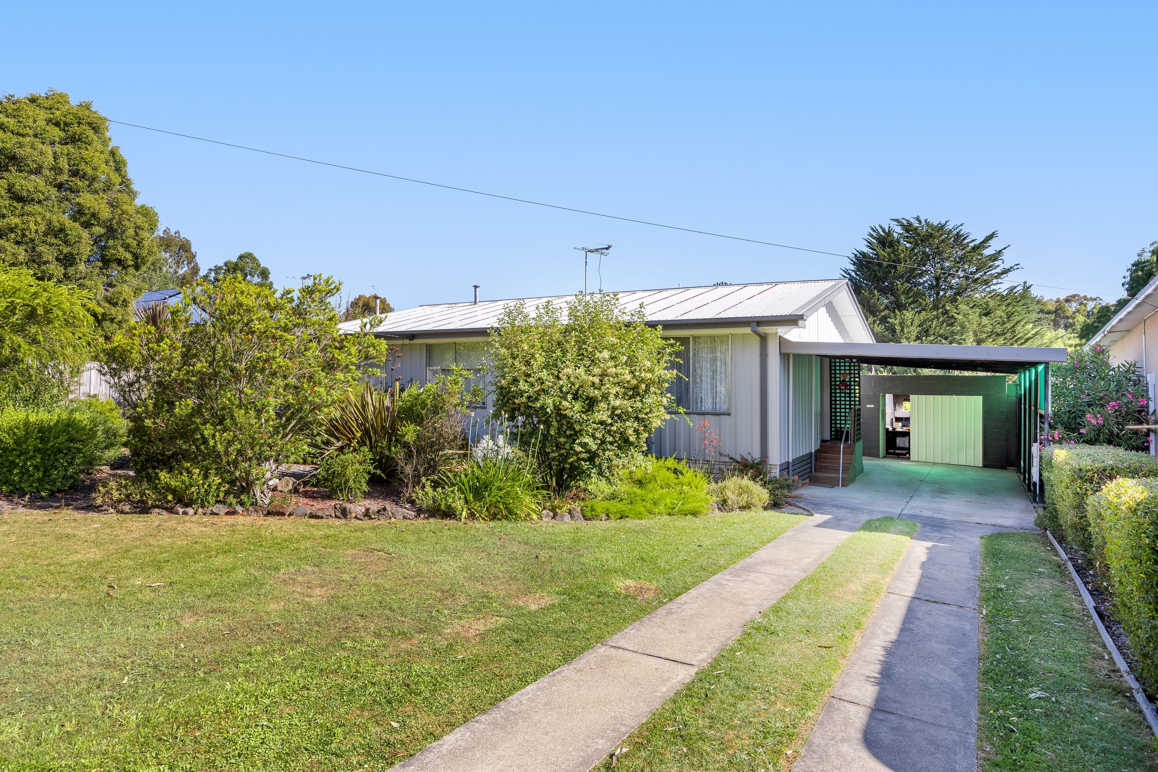 218 Melbourne Road, Brown Hill VIC 3350, Brown Hill - Image 1