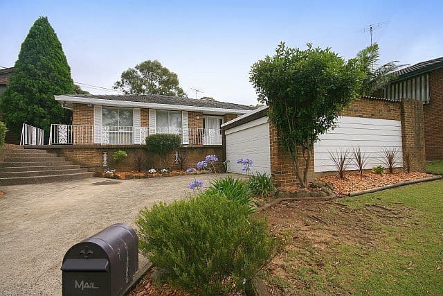 48 Carnavon Crescent, GEORGES HALL NSW 2198, Georges Hall - Image 1