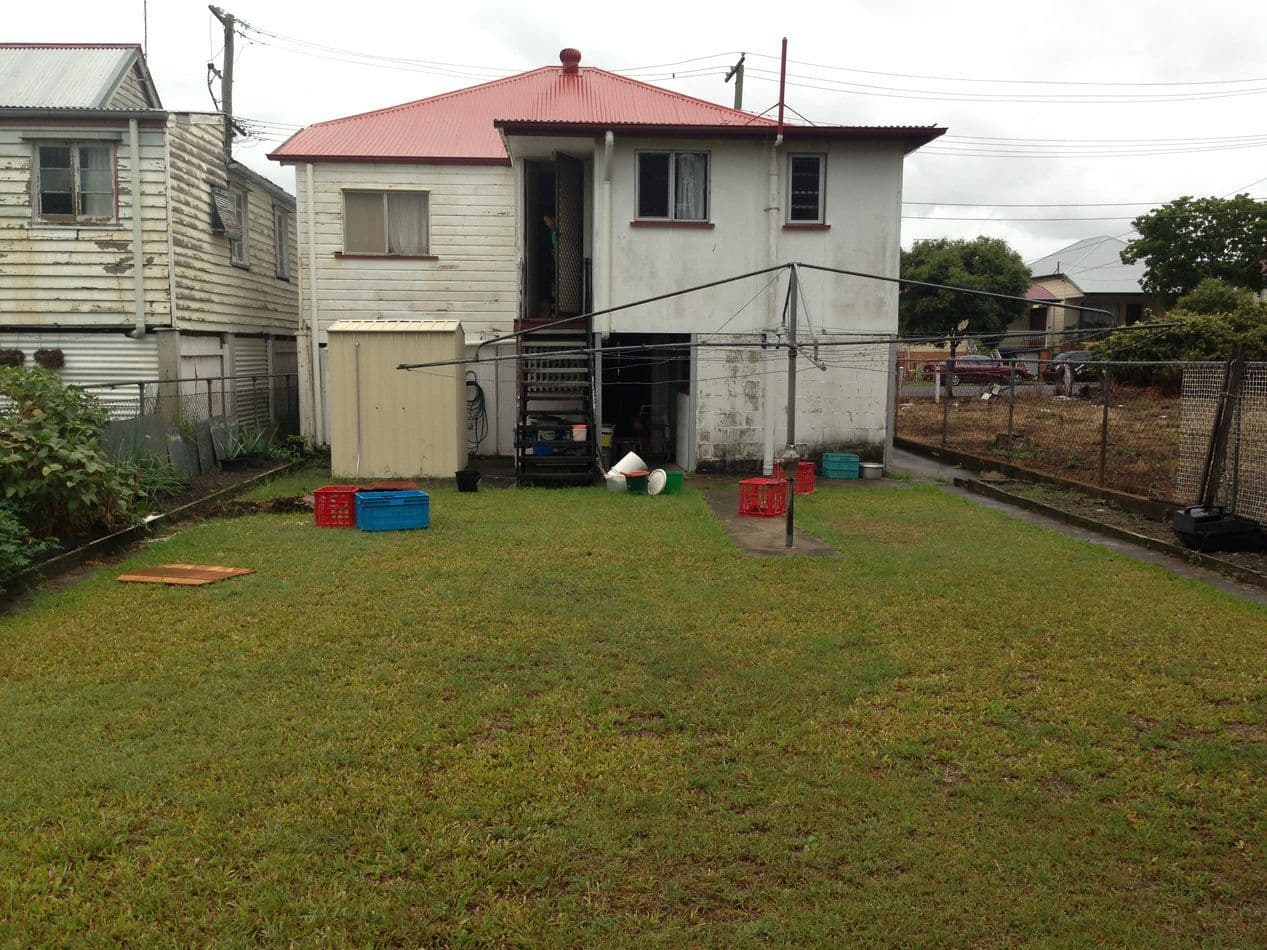 17 Gordon Street, GREENSLOPES QLD 4120, Greenslopes - Image 1