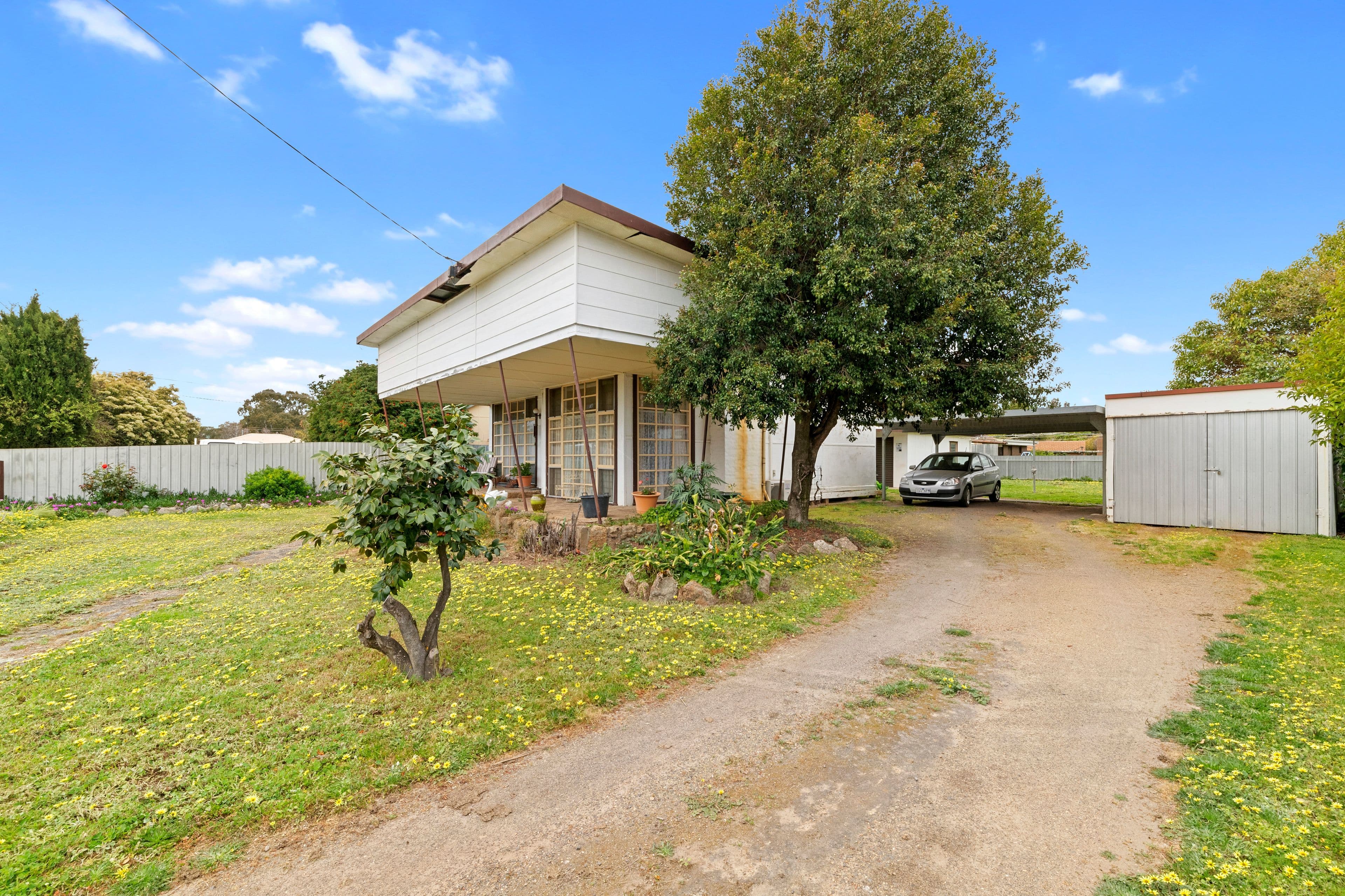 11 Beaton Street, Euroa VIC 3666, Euroa - Image 1