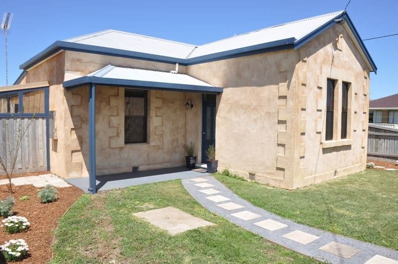 95 Meylin Street, PORT MACDONNELL SA 5291, Port Macdonnell - Image 1