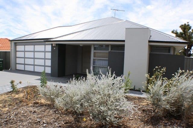 2 Shaftesbury Way, WELLARD WA 6170, Wellard - Image 1