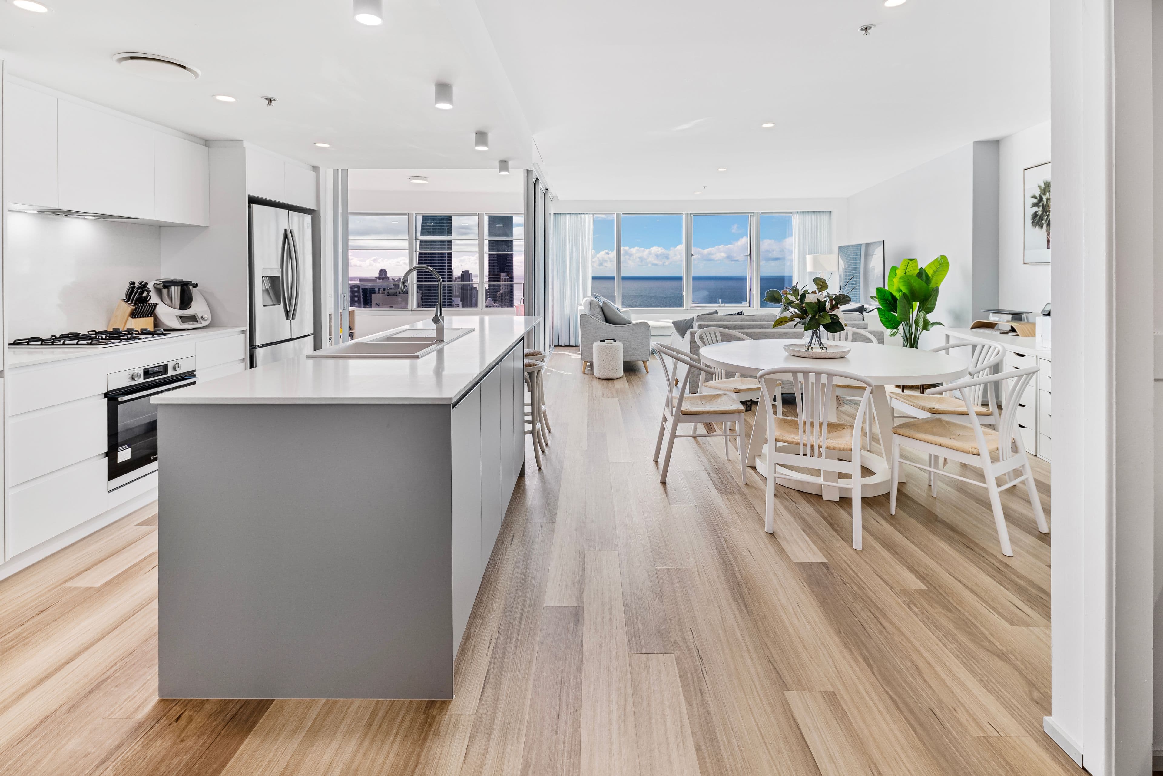9 Hamilton Avenue, Surfers Paradise QLD 4217, Surfers Paradise - Image 1