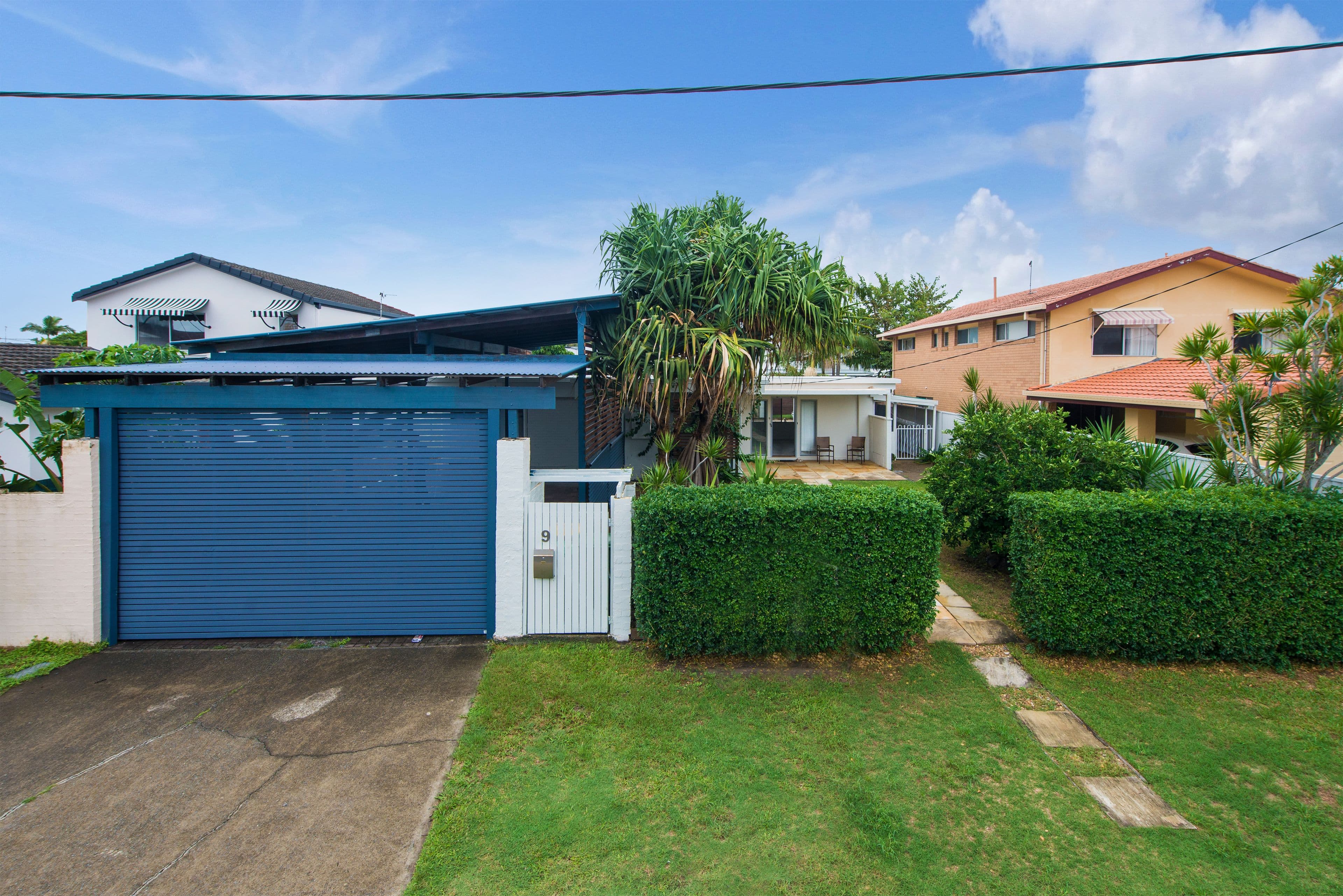 9 Coral Gables Key, Broadbeach Waters QLD 4218, Broadbeach Waters - Image 1