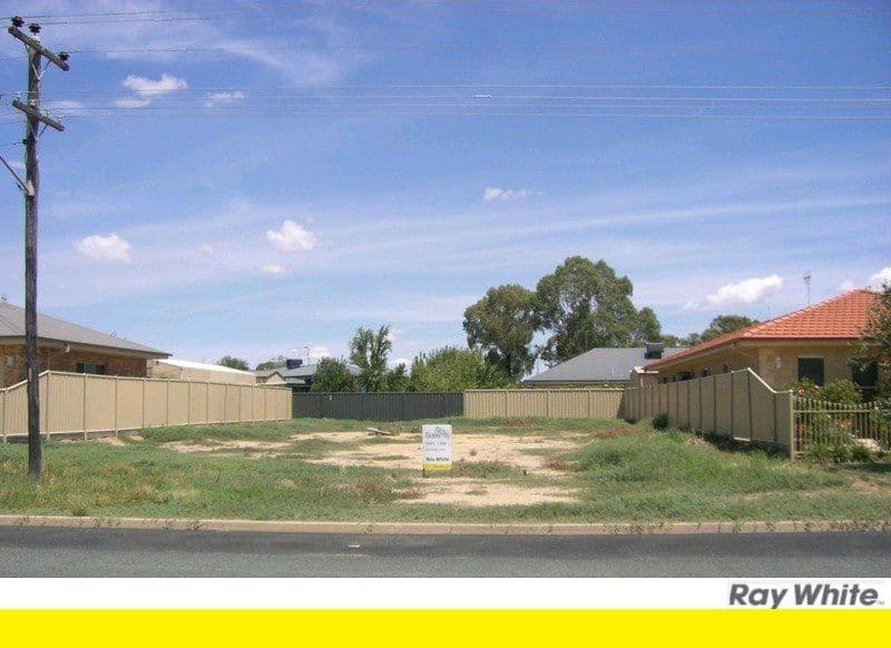 454 Poictiers Street, DENILIQUIN NSW 2710, Deniliquin - Image 1