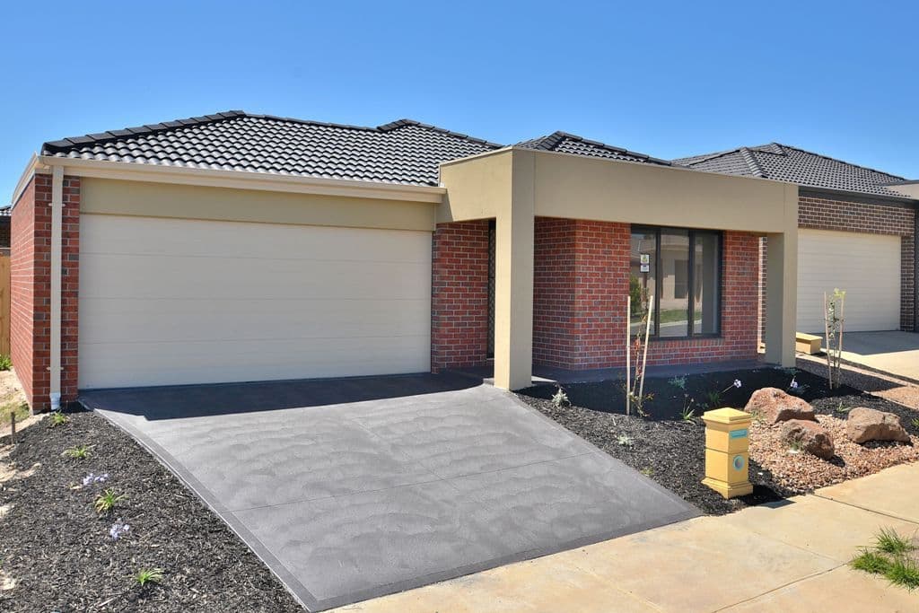 22 Sunridge Drive, MERNDA VIC 3754, Mernda - Image 1