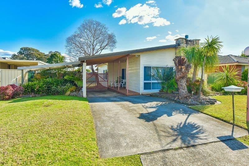 15 Salisbury Avenue, Glenfield NSW 2167, Glenfield - Image 1