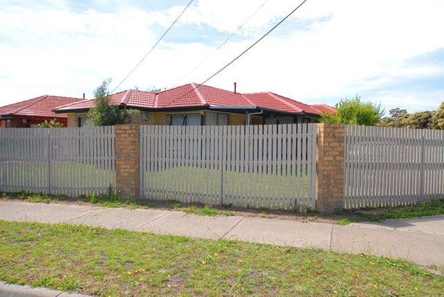 14 Vitis Avenue, NOBLE PARK VIC 3174, Noble Park - Image 1