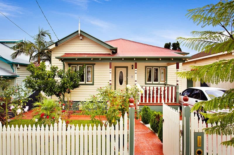 18 Pender Street, PRESTON VIC 3072, Preston - Image 1
