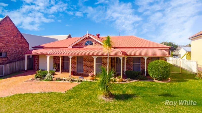 11 Schaeffer Close, Grafton NSW 2460, Grafton - Image 1