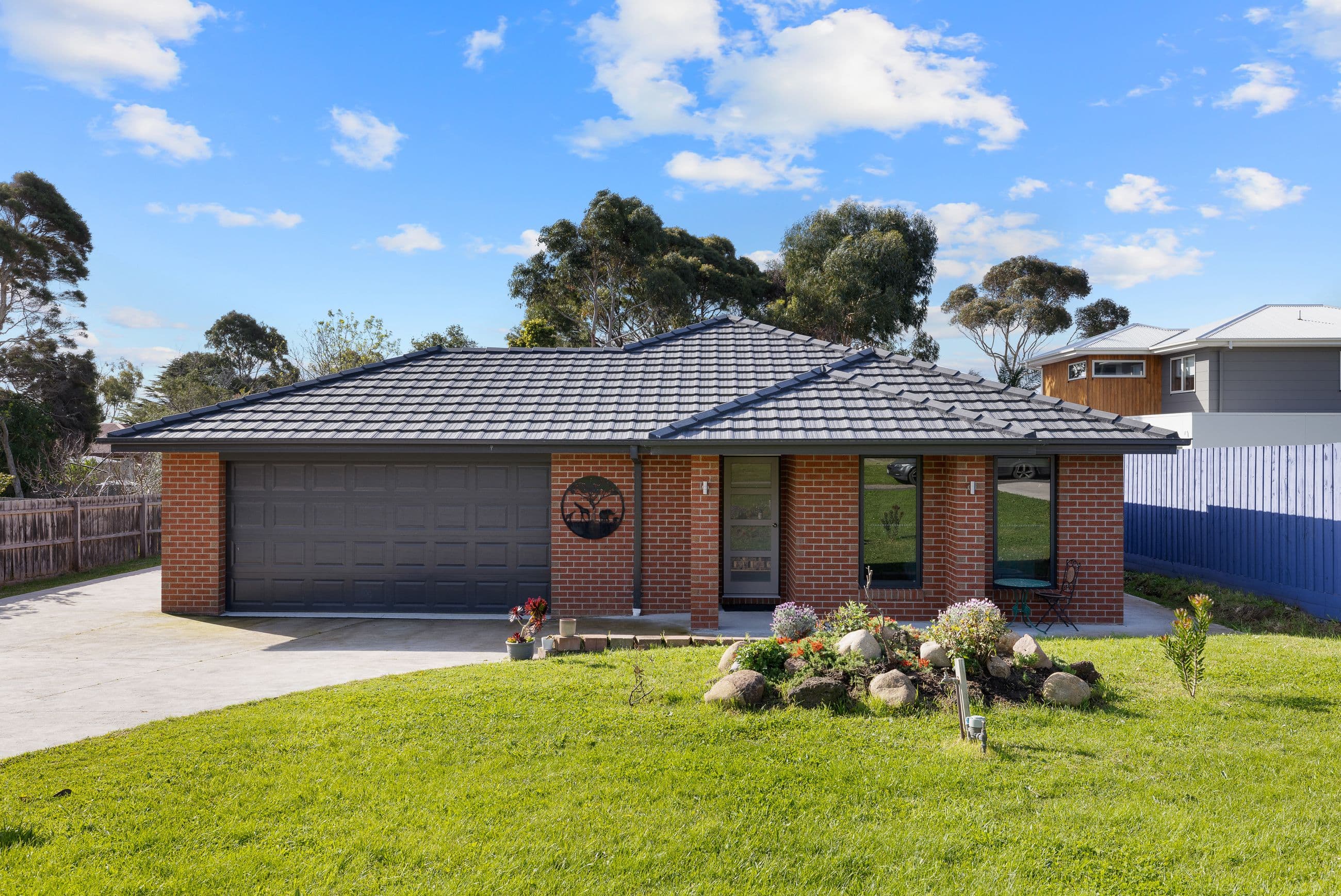 6 Lawrence Avenue, Cowes VIC 3922, Cowes - Image 1