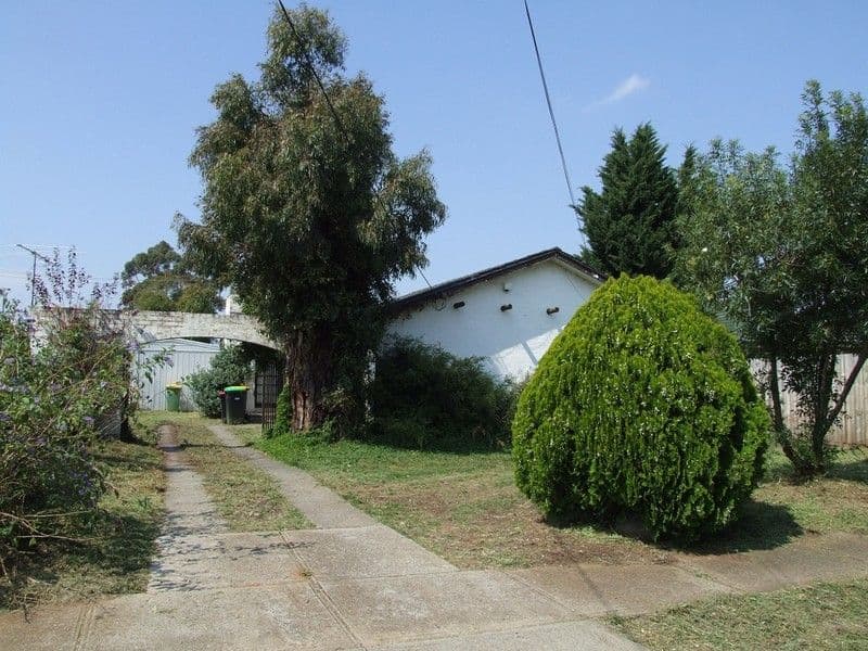 9 Blackwood Drive, MELTON SOUTH VIC 3338, Melton South - Image 1