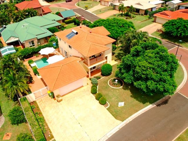 16 Cliftonville Place, REDLAND BAY QLD 4165, Redland Bay - Image 1