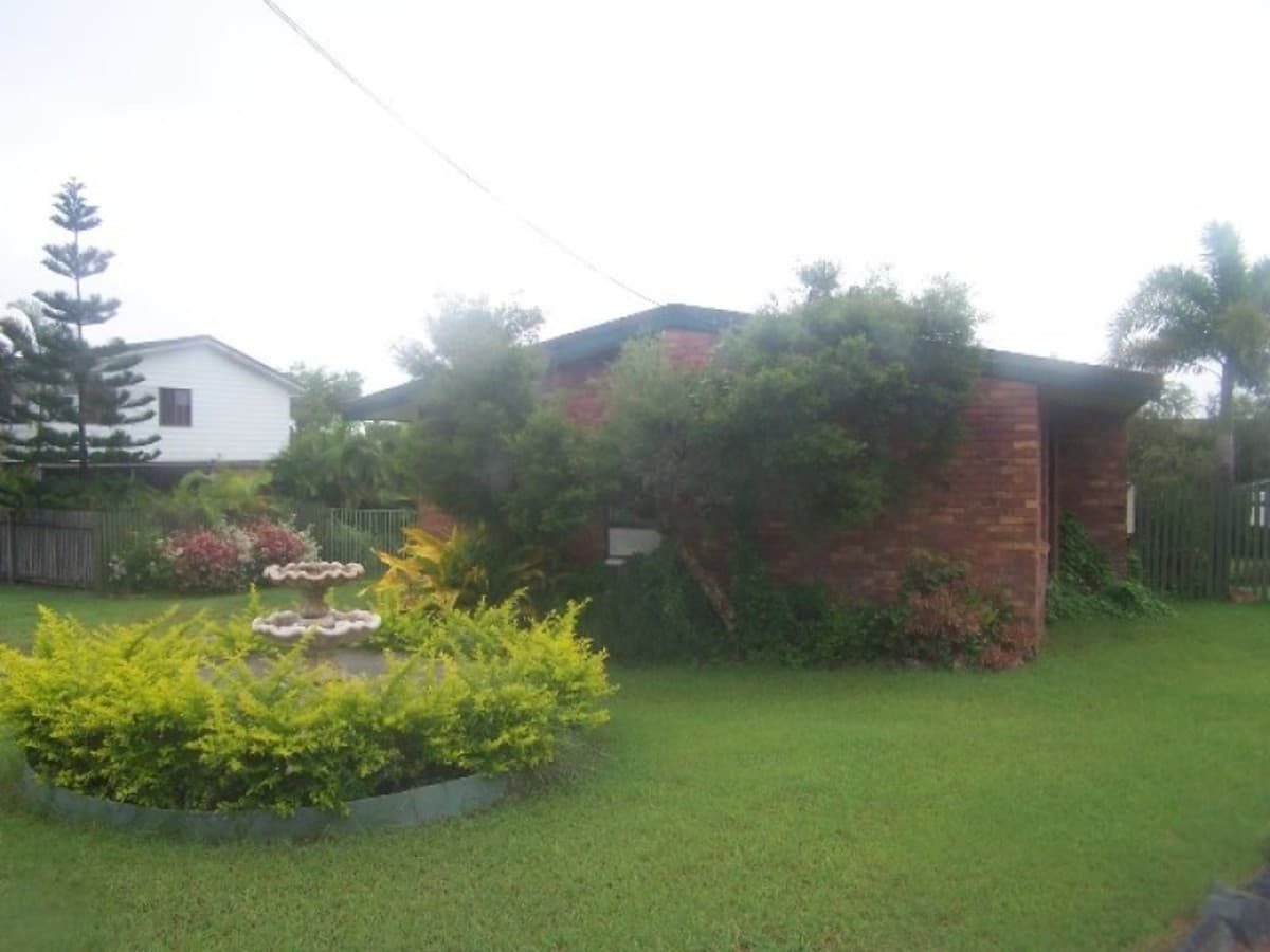 3 Gott Street, North Rockhampton QLD, North Rockhampton - Image 1