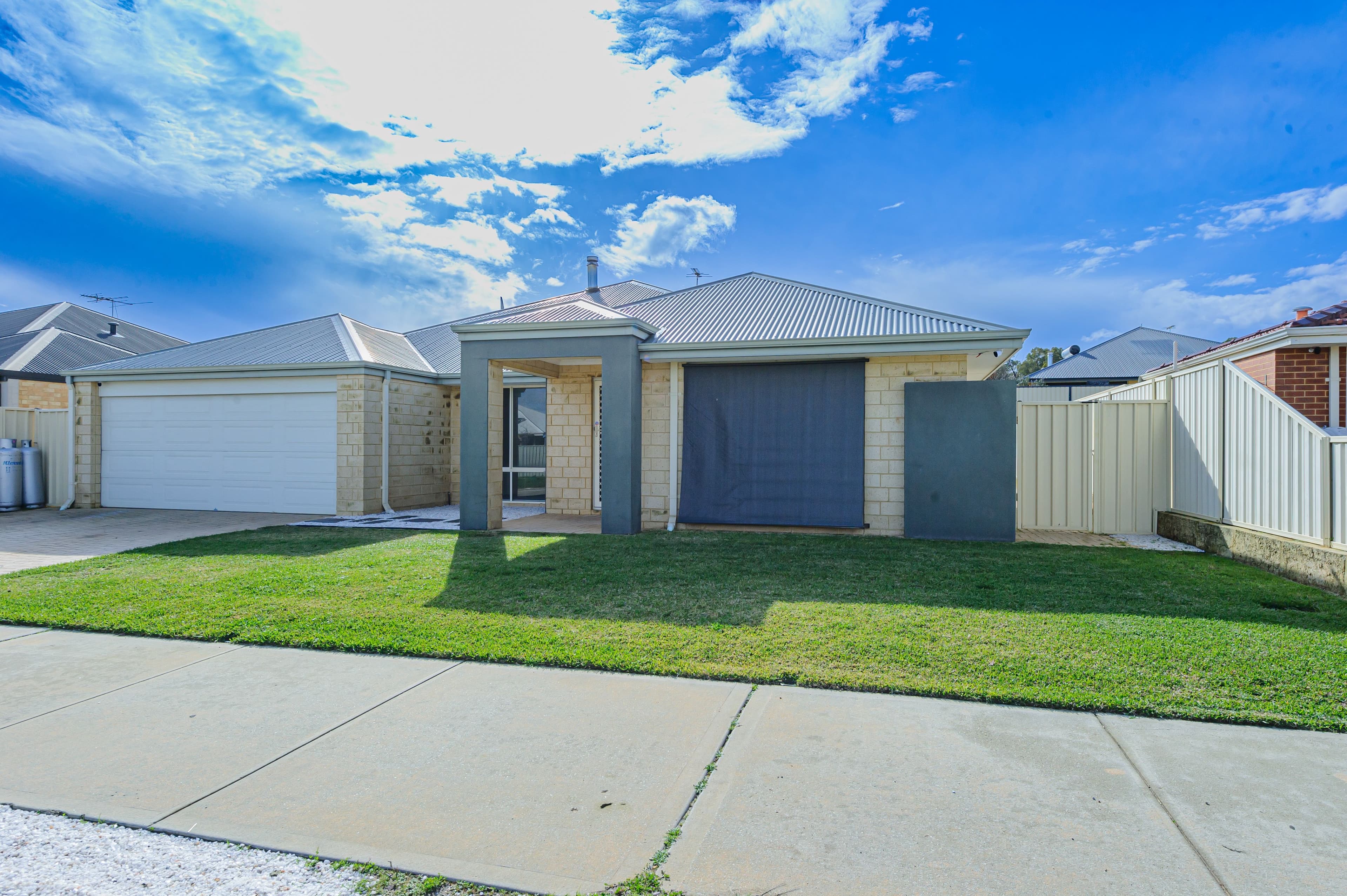 17 Nocturne Rise, Bullsbrook WA 6084, Bullsbrook - Image 1