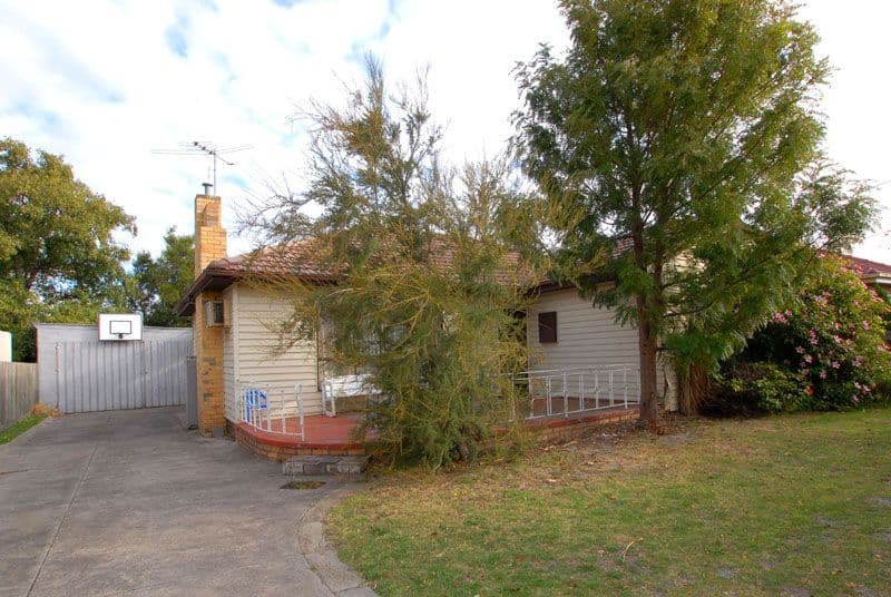 10 Flowervale Road, Noble Park VIC 3174, Noble Park - Image 1