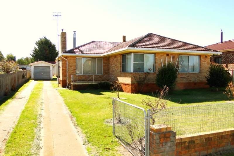3 Lackey Street, GUYRA NSW 2365, Guyra - Image 1