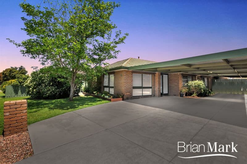 10/91 Coogee Bay Road, Hoppers Crossing - Image 1