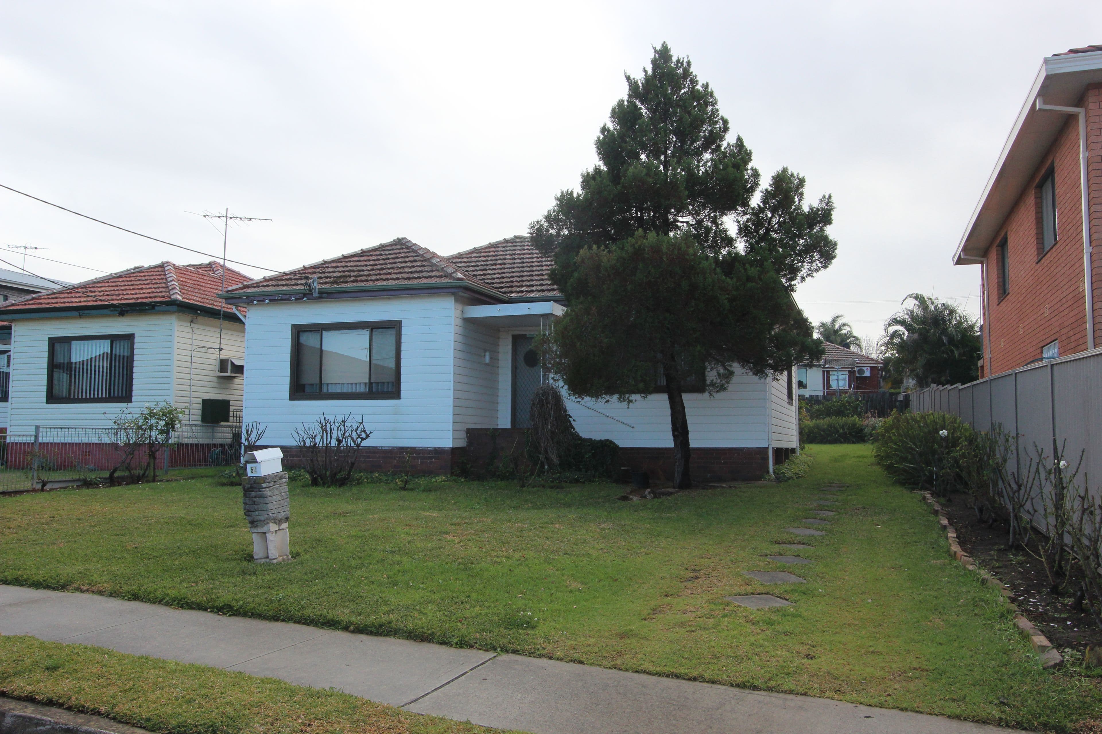 54 Lombard Street, Fairfield West - Image 1