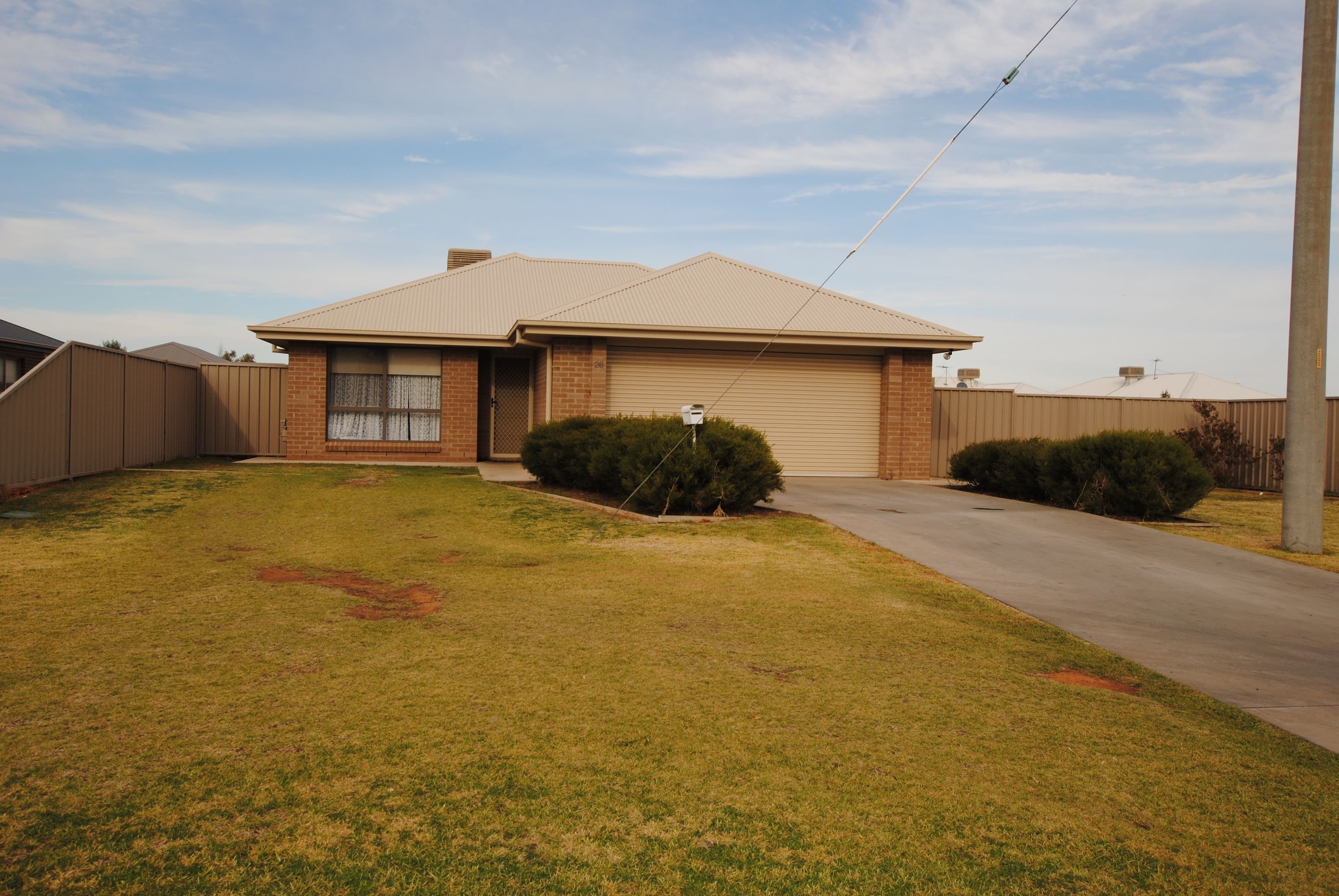 26 Spence Road, Griffith - Image 1