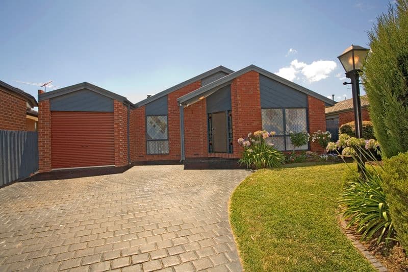 8 Marngo Court, KURUNJANG VIC 3337, Kurunjang - Image 1