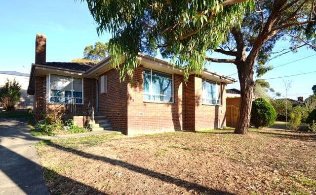 57 Pinehills Drive, GREENSBOROUGH VIC 3088, Greensborough - Image 1