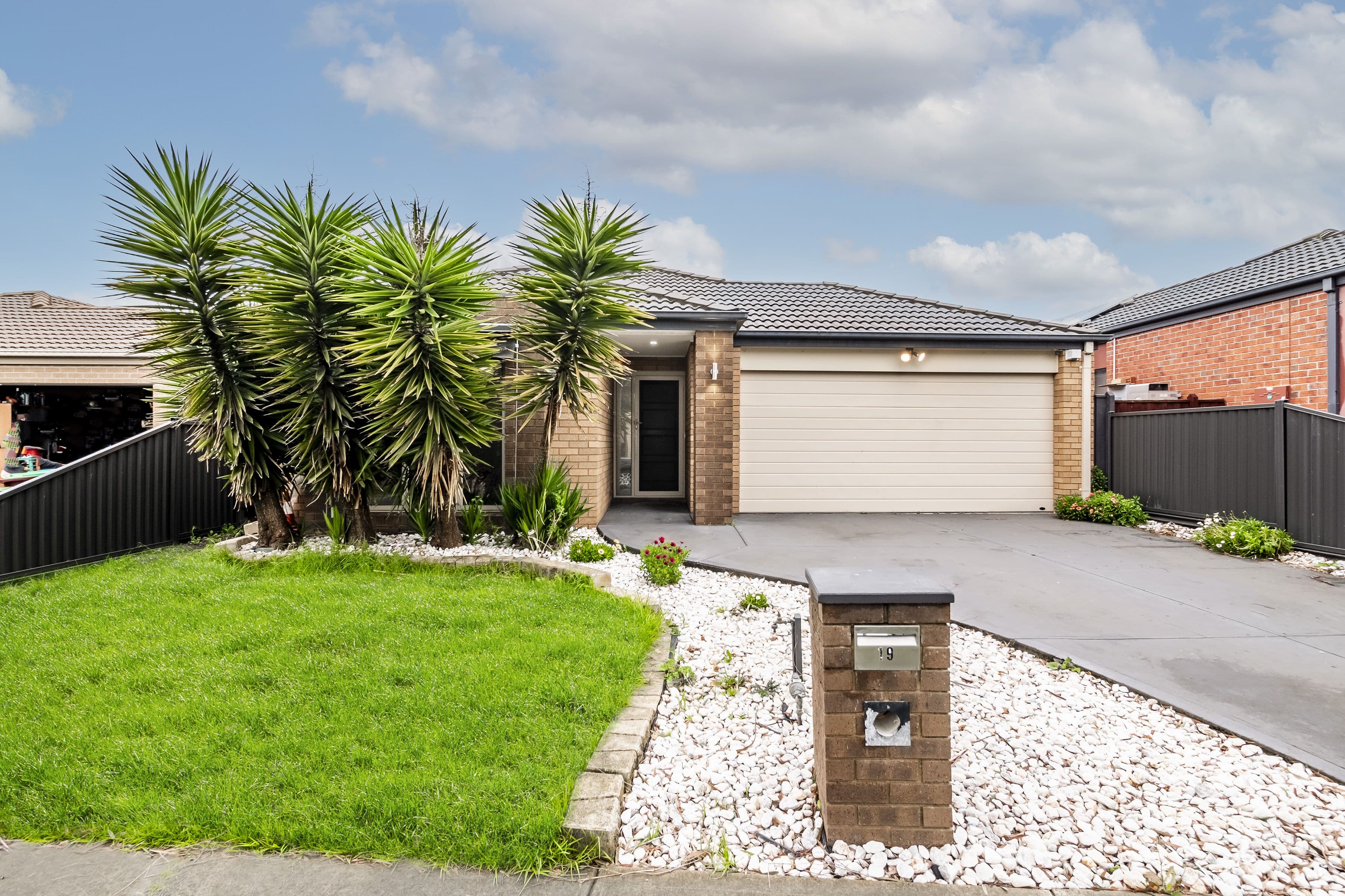 19 Aspendale Place, Lyndhurst VIC 3975, Lyndhurst - Image 1