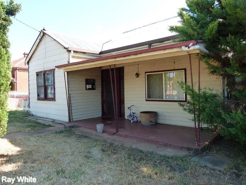 3 Barton Street, Forbes NSW 2871, Forbes - Image 1