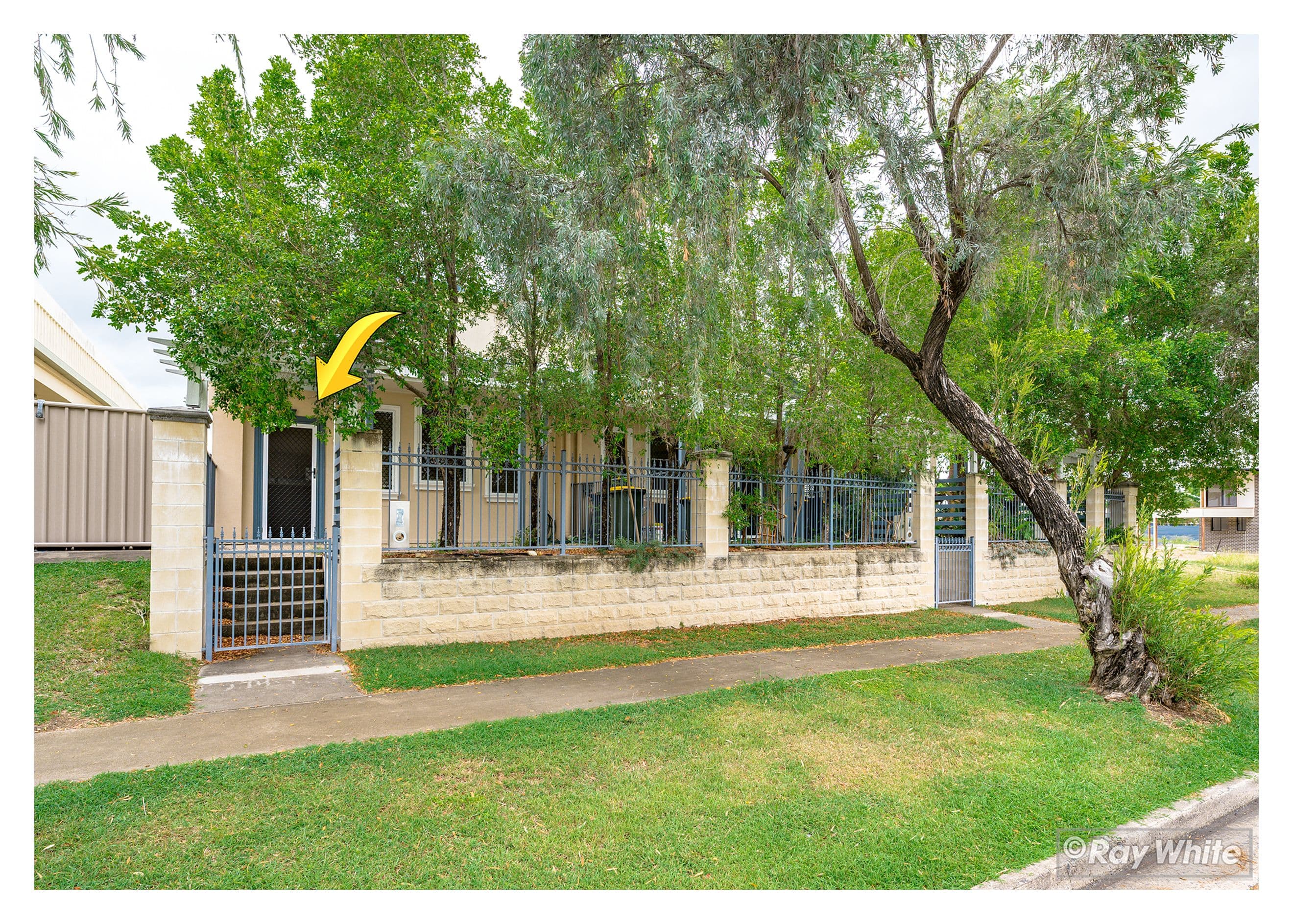 375-383 Duthie Avenue, Frenchville QLD 4701, Frenchville - Image 1