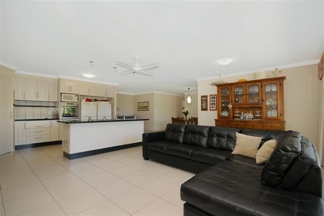 11 Tennyson Court, WESTBROOK QLD 4350, Westbrook - Image 1